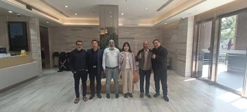 Negociați cooperarea cu clienții pakistanezi